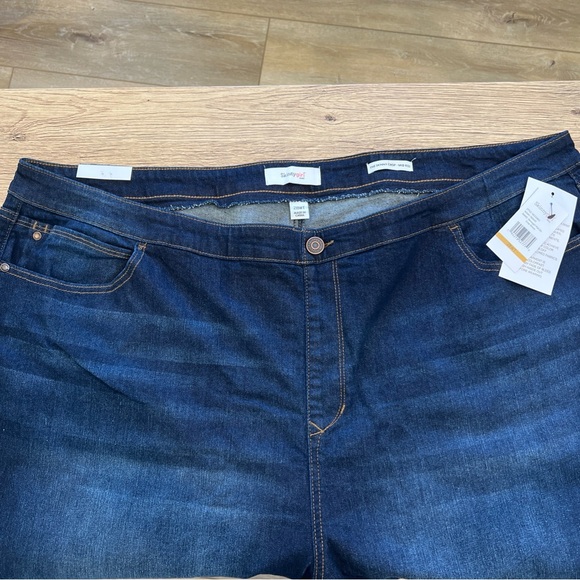 Skinnygirl Plus Size Pull-On Jeans 47 Inch Waist size 28WT - Picture 1 of 7